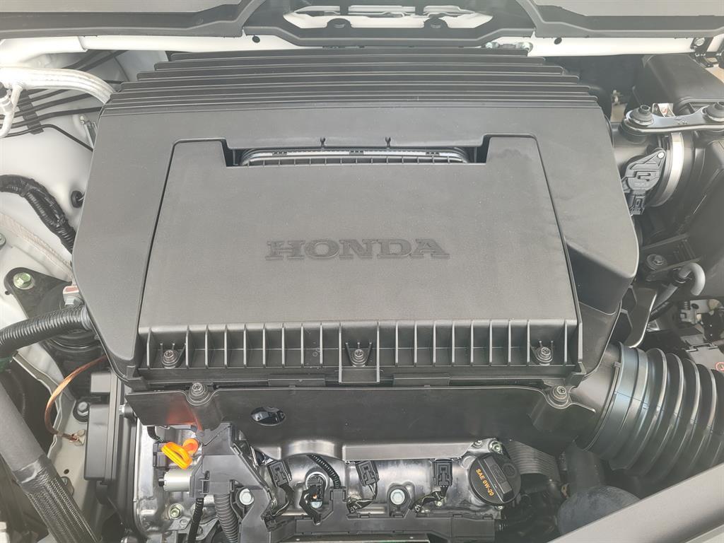 new 2025 Honda Pilot car, priced at $49,678