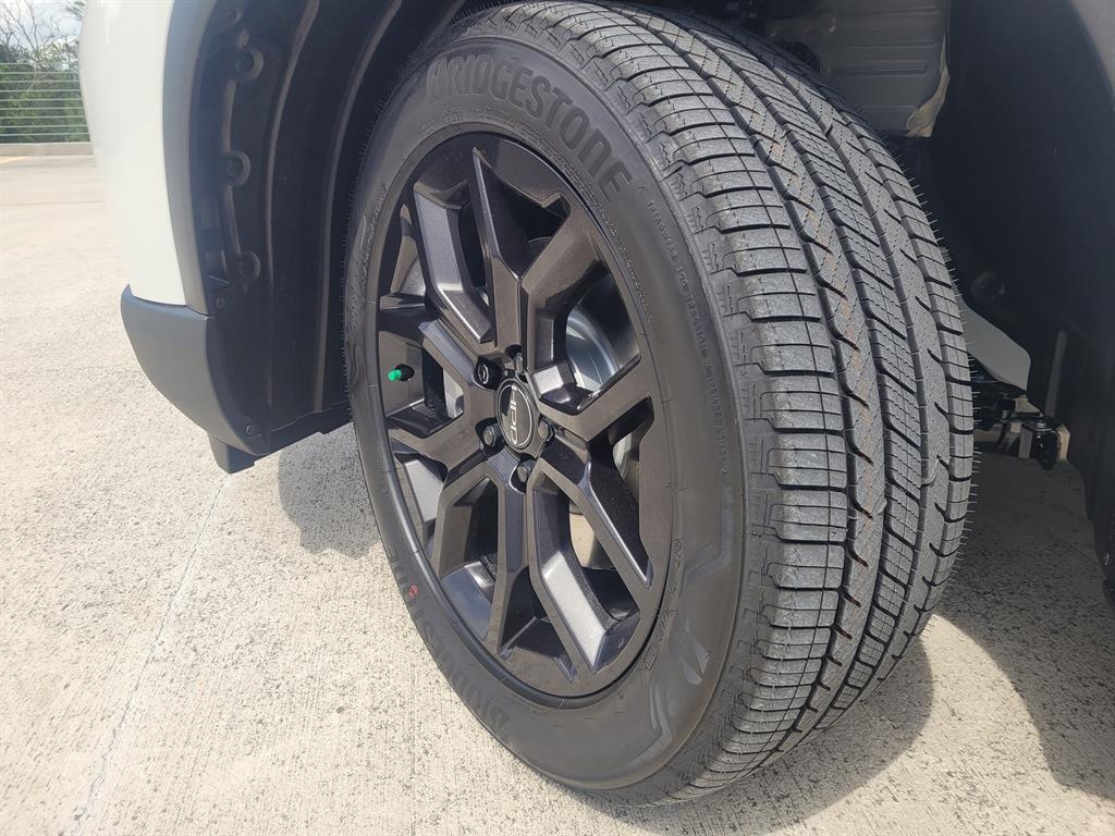 new 2025 Honda Pilot car, priced at $49,678