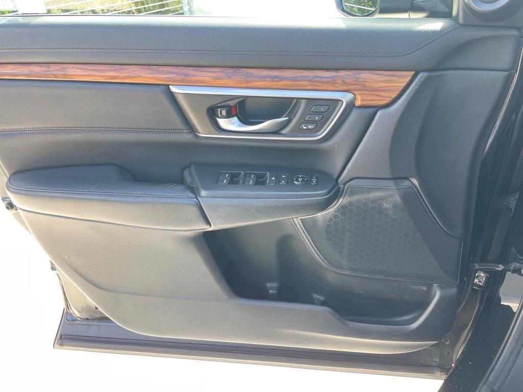used 2017 Honda CR-V car, priced at $15,728