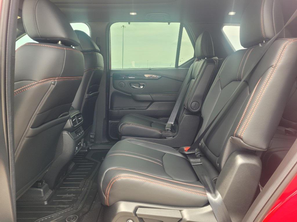 new 2025 Honda Pilot car, priced at $48,745