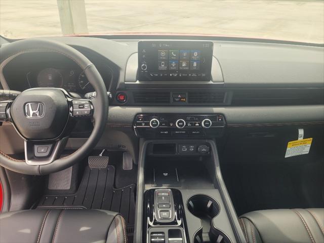 new 2025 Honda Pilot car, priced at $48,745