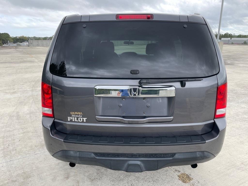 used 2015 Honda Pilot car, priced at $15,936