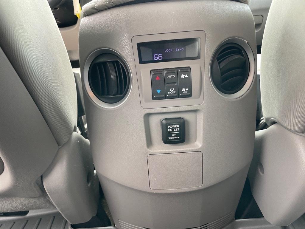 used 2015 Honda Pilot car, priced at $15,936