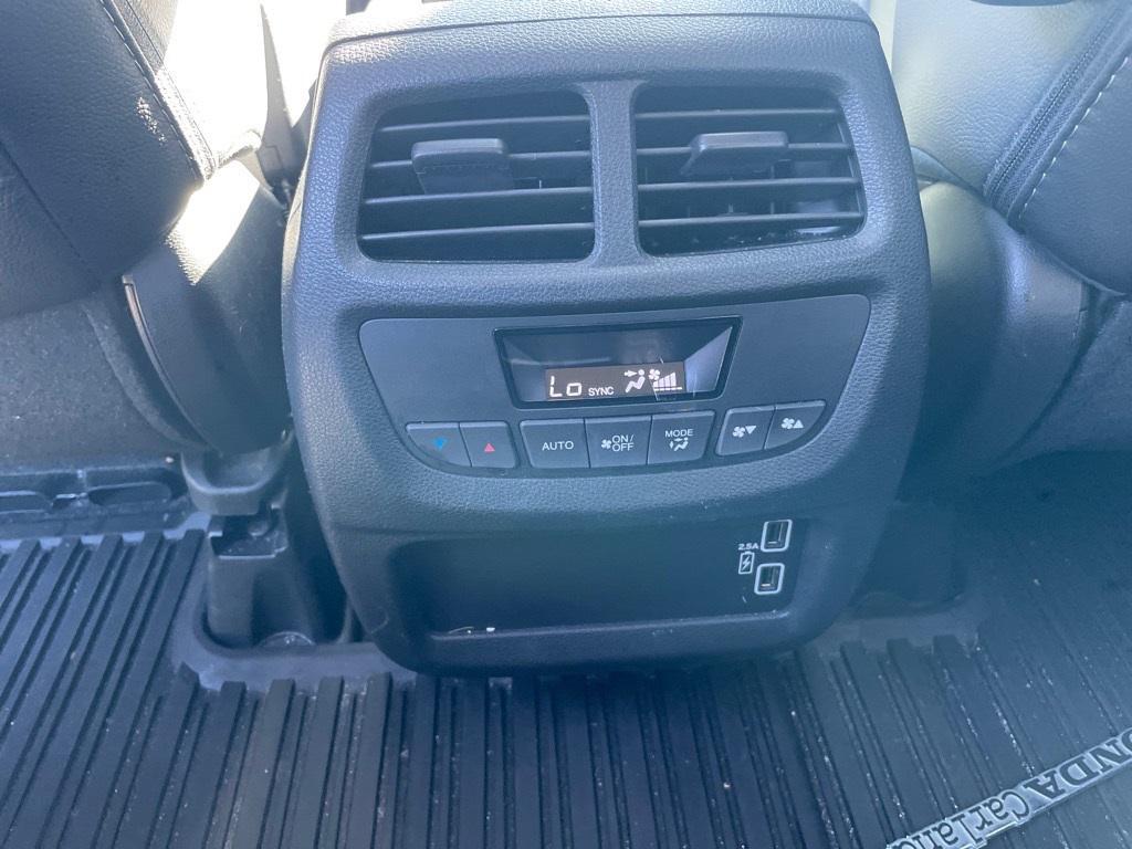 used 2022 Honda Pilot car, priced at $29,724