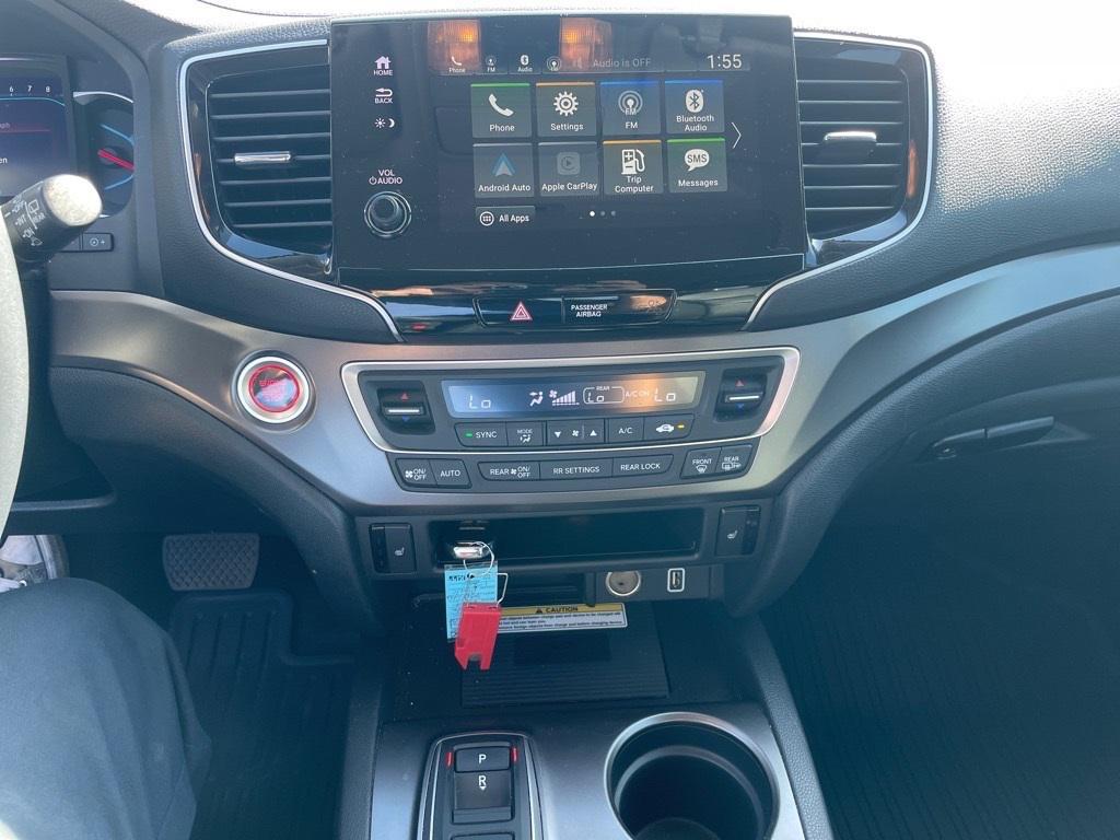 used 2022 Honda Pilot car, priced at $29,724