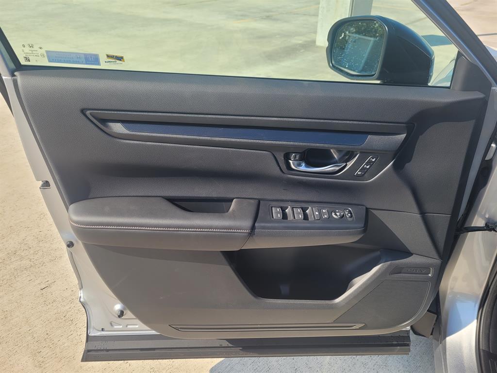 new 2026 Honda CR-V Hybrid car, priced at $38,511