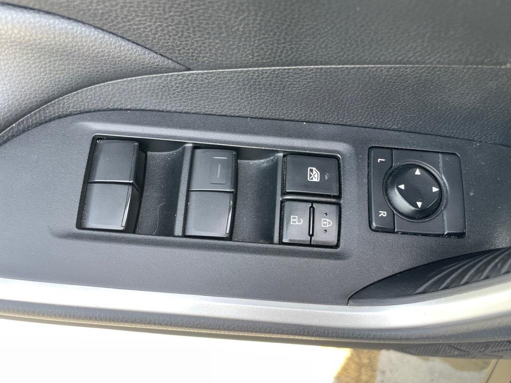 used 2021 Toyota RAV4 car, priced at $20,186