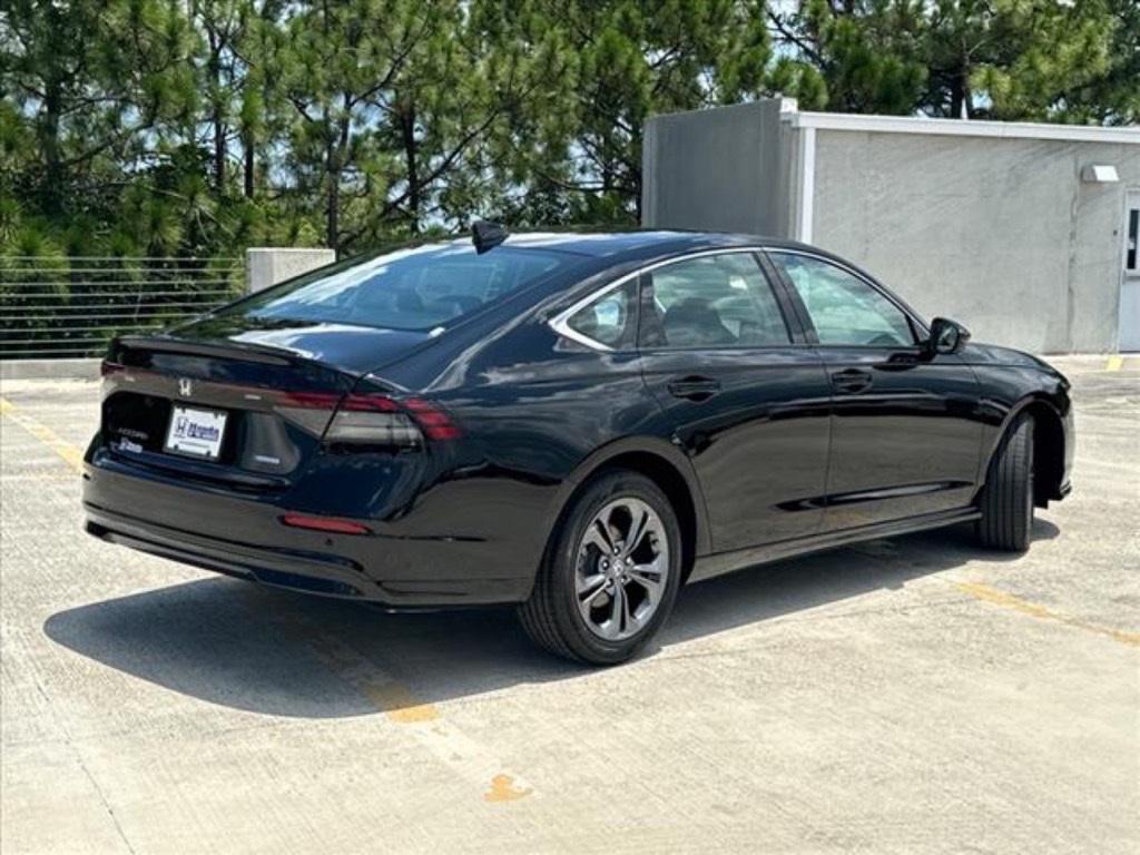 new 2025 Honda Accord Hybrid car, priced at $35,627