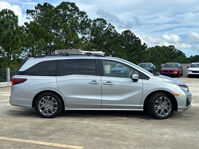 new 2025 Honda Odyssey car, priced at $46,078