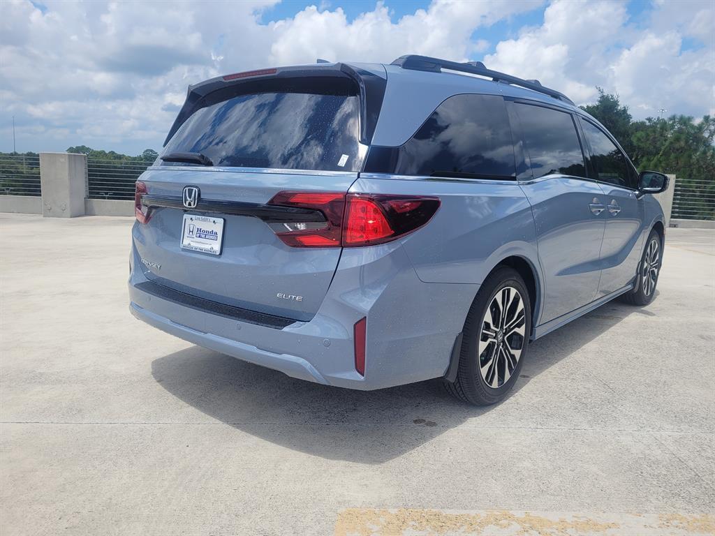 new 2026 Honda Odyssey car, priced at $56,055