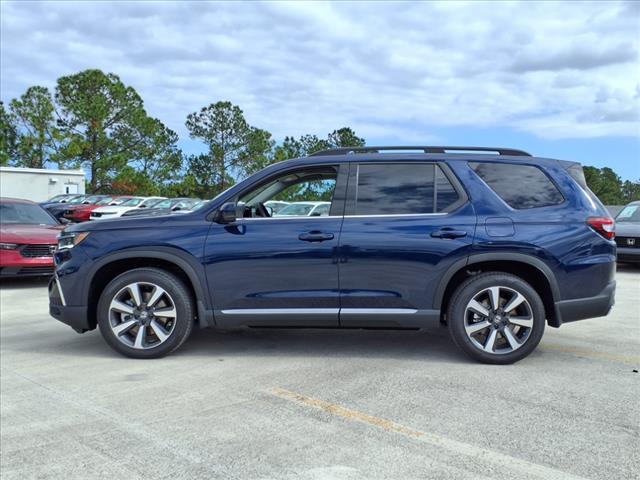 new 2025 Honda Pilot car, priced at $47,900