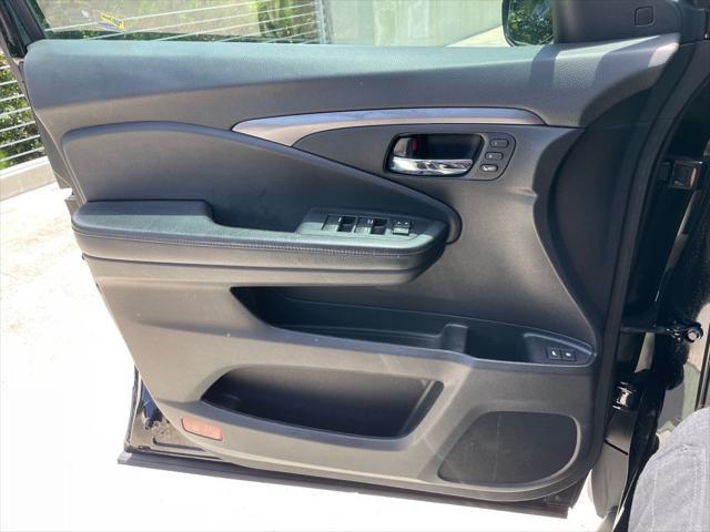 used 2020 Honda Pilot car, priced at $17,374