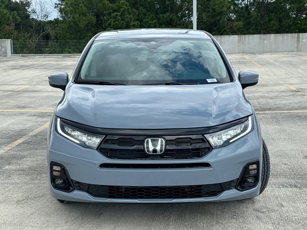 new 2026 Honda Odyssey car, priced at $52,354
