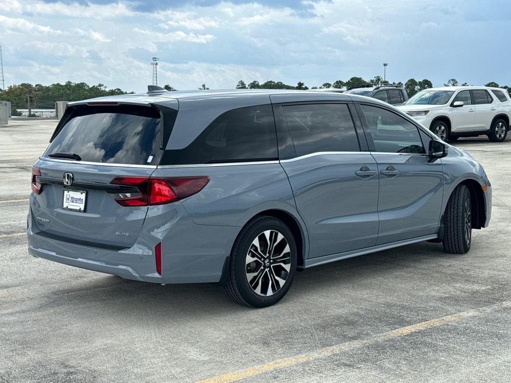 new 2026 Honda Odyssey car, priced at $52,354