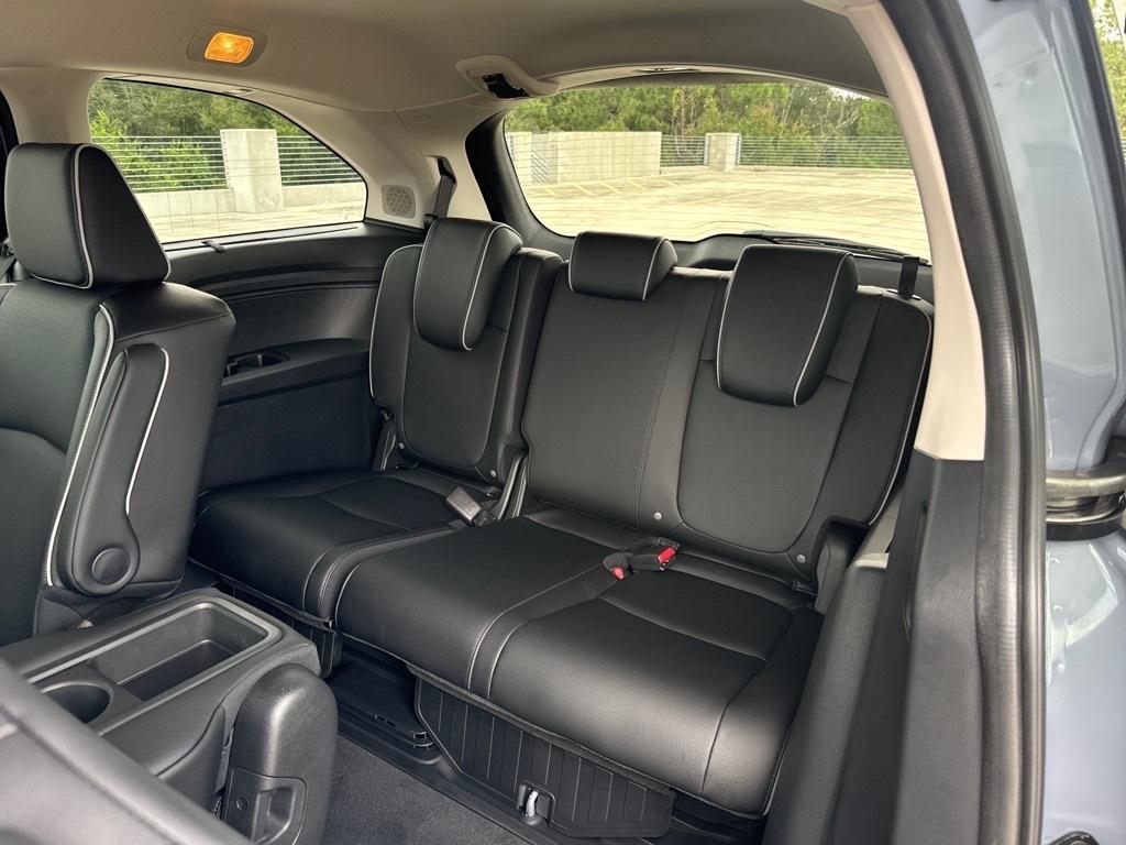 new 2026 Honda Odyssey car, priced at $52,354