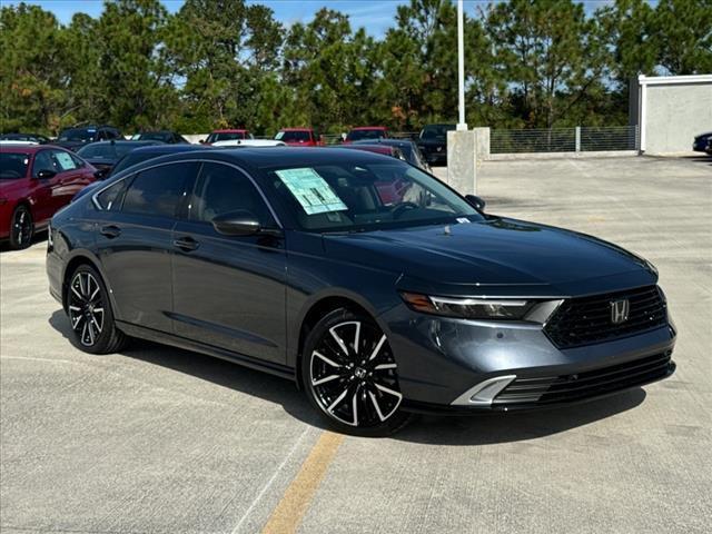 new 2025 Honda Accord Hybrid car, priced at $40,274