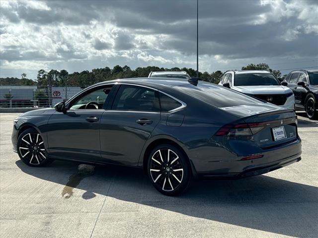 new 2025 Honda Accord Hybrid car, priced at $40,274