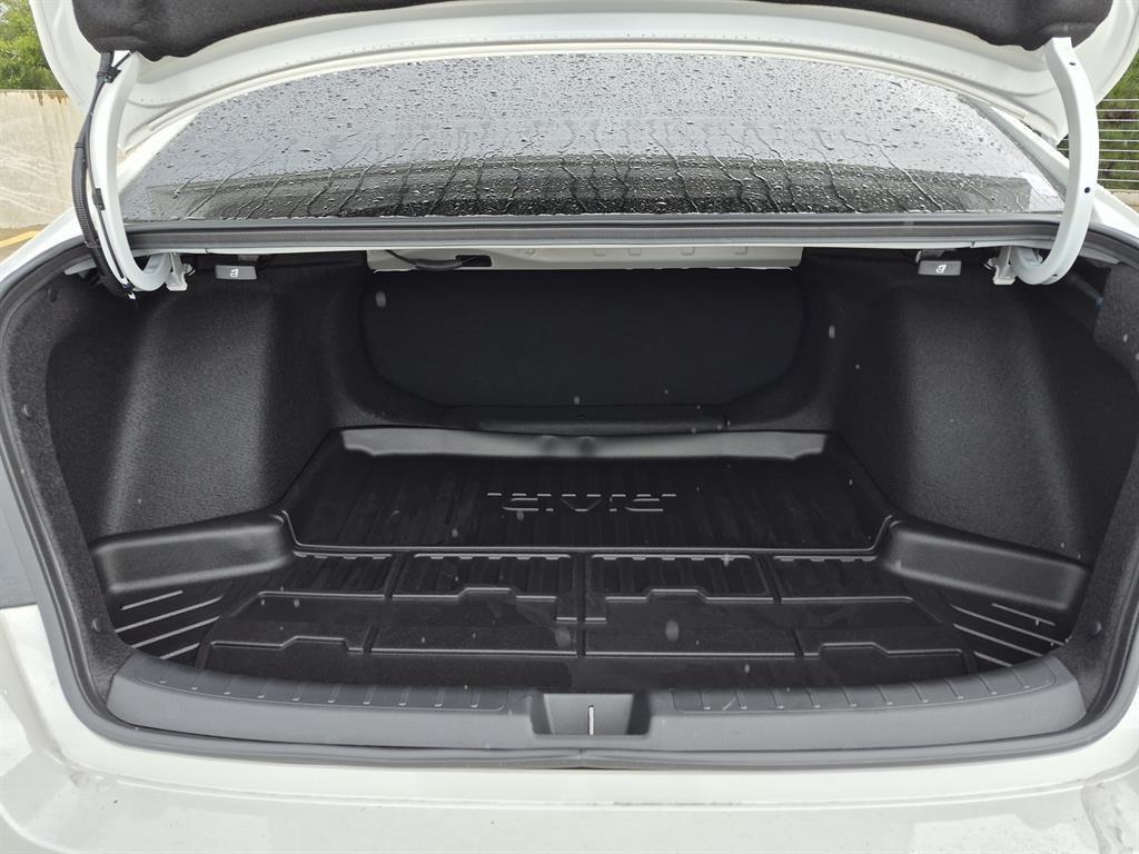 new 2026 Honda Civic Hybrid car, priced at $32,415