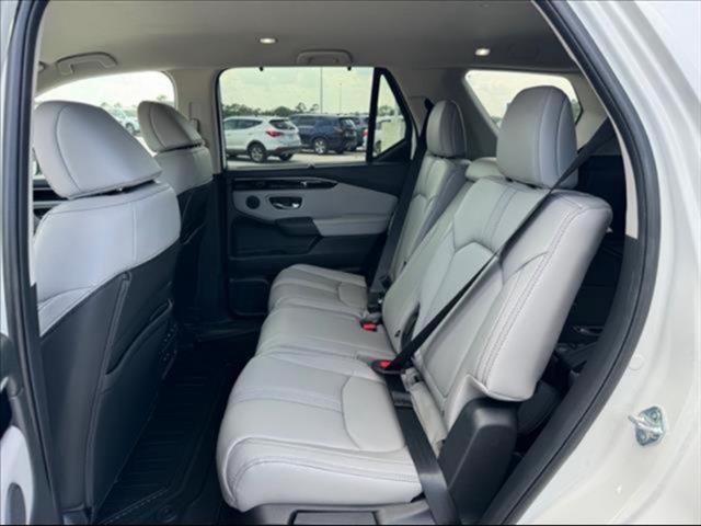 new 2025 Honda Pilot car, priced at $43,545