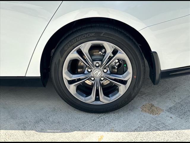 new 2025 Honda Accord Hybrid car, priced at $35,158