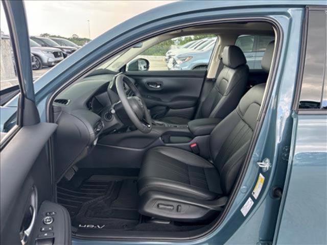 new 2025 Honda HR-V car, priced at $33,159