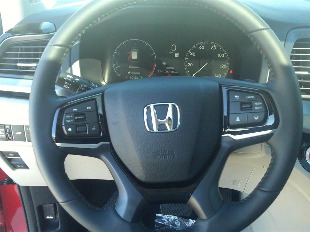 new 2026 Honda Odyssey car, priced at $50,940