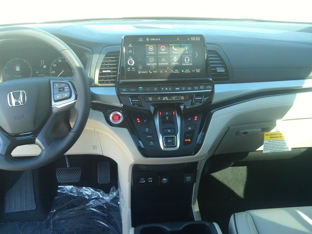 new 2026 Honda Odyssey car, priced at $50,940