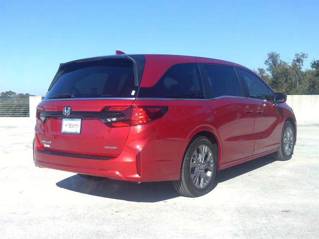 new 2026 Honda Odyssey car, priced at $50,940