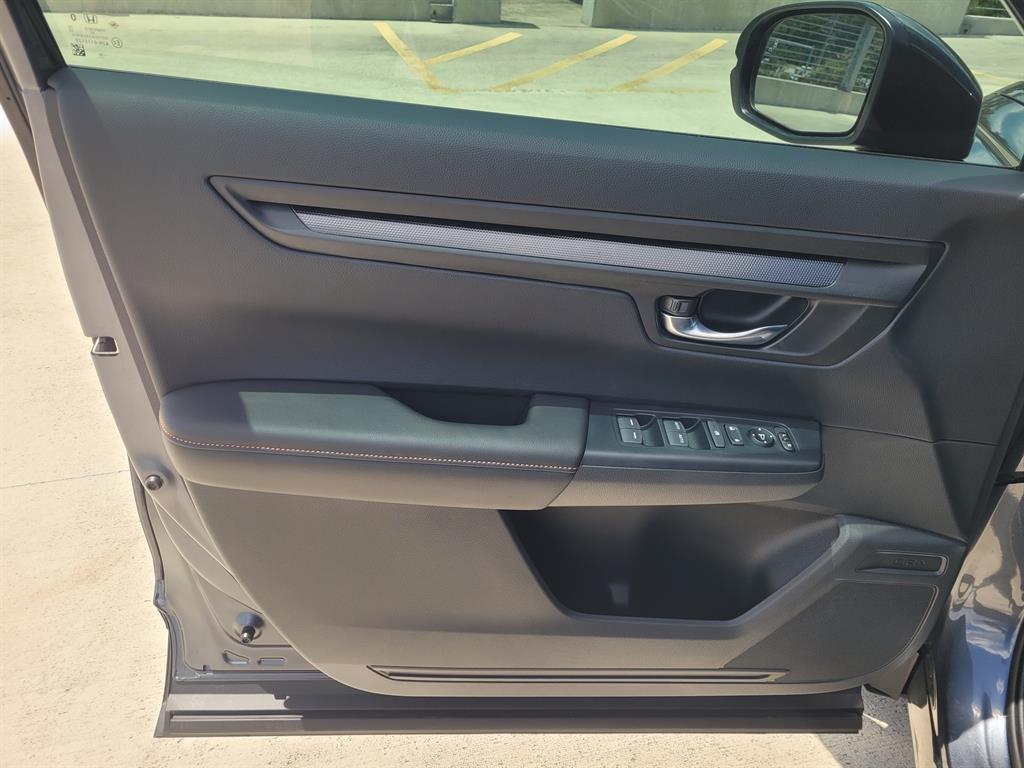 new 2026 Honda CR-V Hybrid car, priced at $35,838