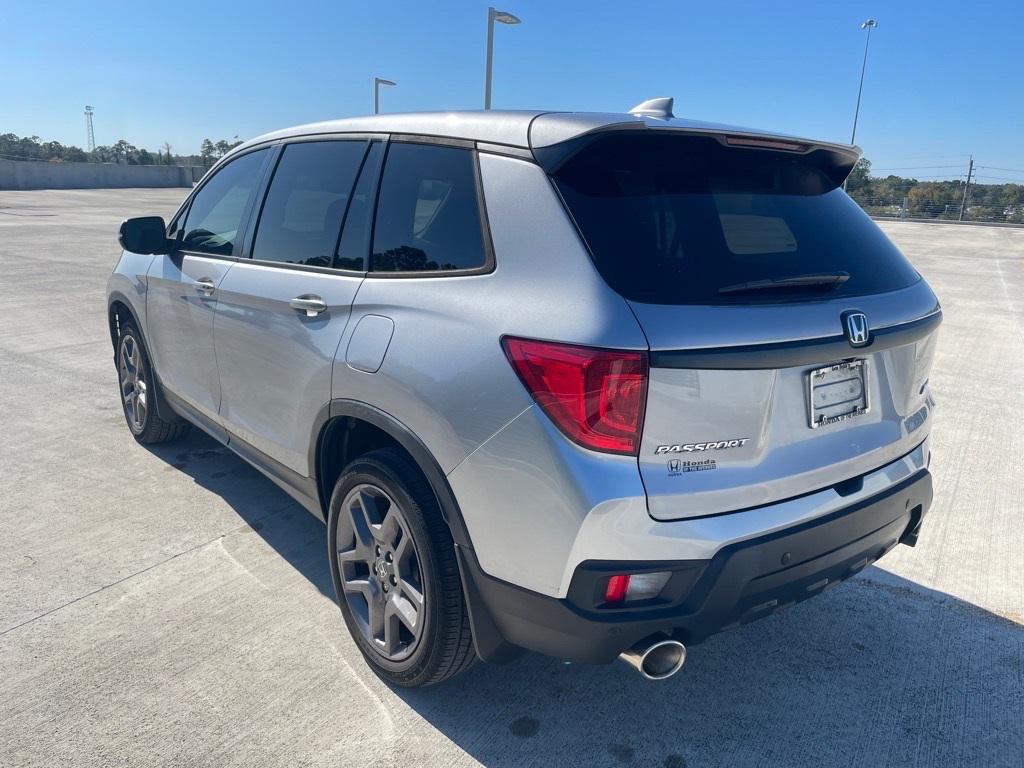 used 2022 Honda Passport car, priced at $31,403