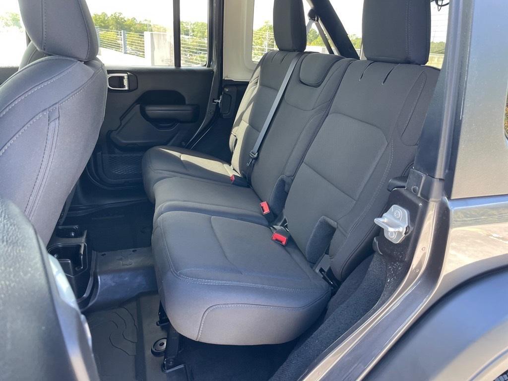 used 2021 Jeep Wrangler Unlimited car, priced at $27,541
