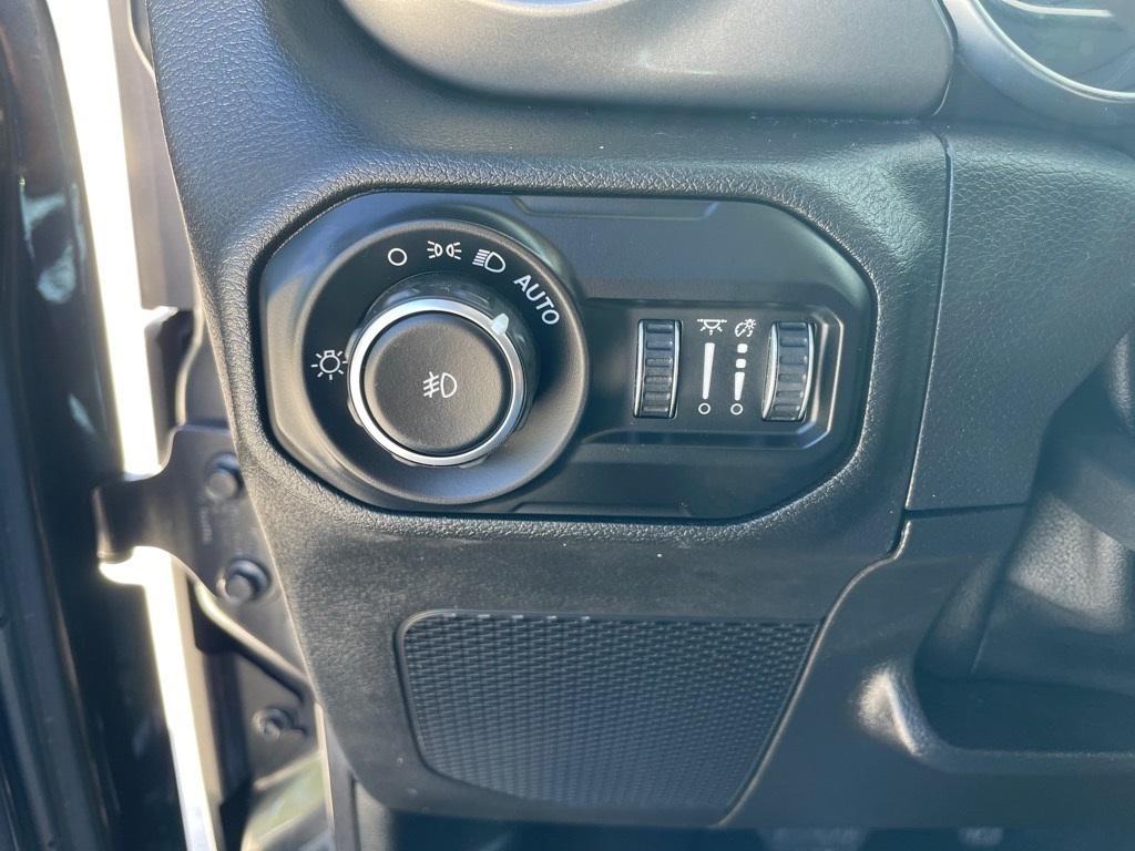 used 2021 Jeep Wrangler Unlimited car, priced at $27,541