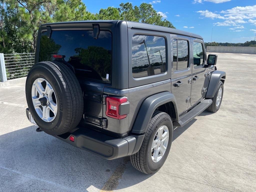 used 2021 Jeep Wrangler Unlimited car, priced at $27,541
