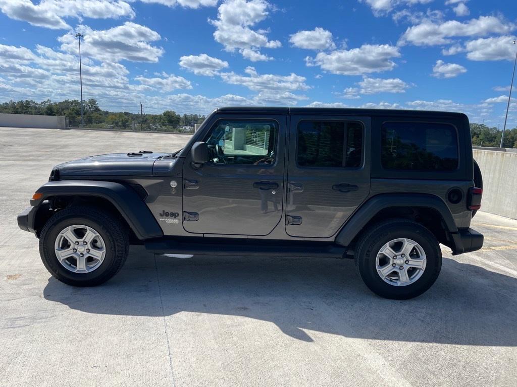 used 2021 Jeep Wrangler Unlimited car, priced at $27,541