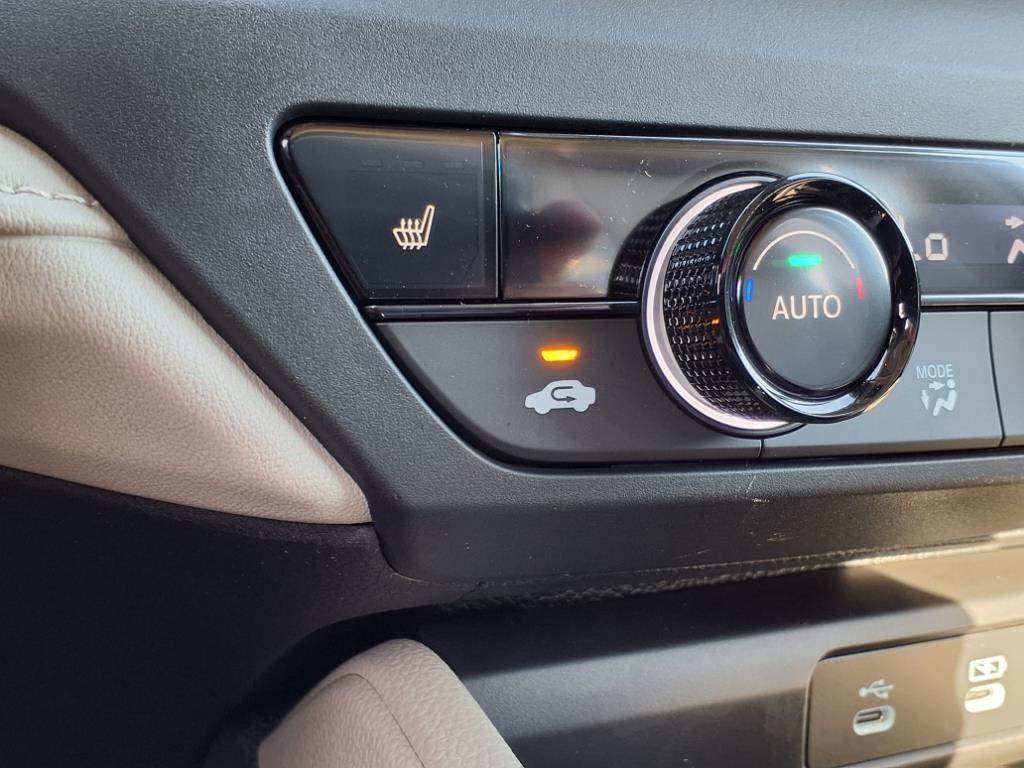 new 2025 Honda Accord car, priced at $30,972