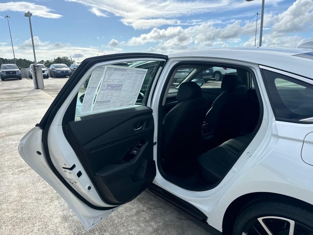 new 2025 Honda Accord Hybrid car, priced at $38,786