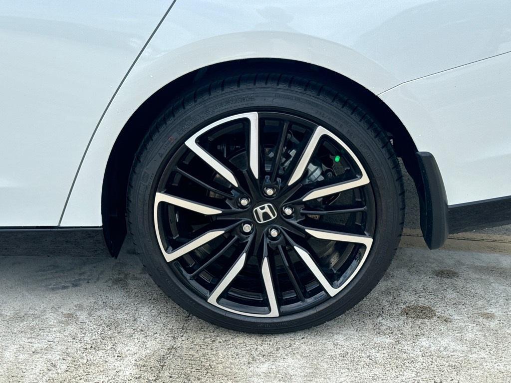 new 2025 Honda Accord Hybrid car, priced at $38,786