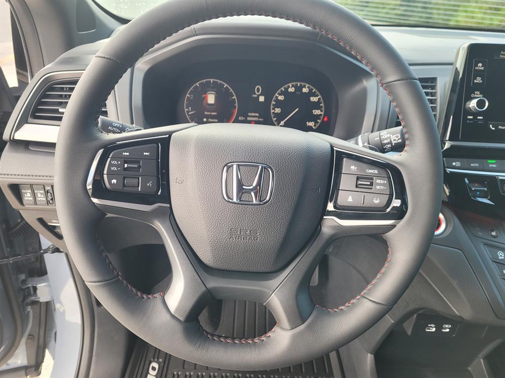 new 2026 Honda Odyssey car, priced at $47,935