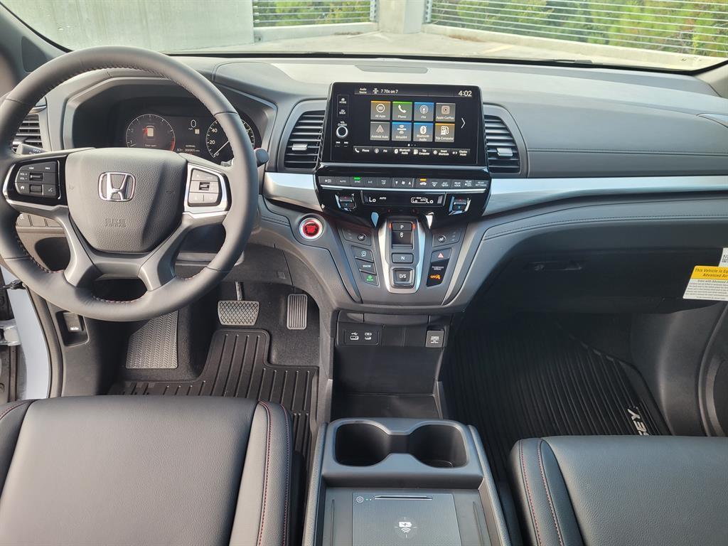 new 2026 Honda Odyssey car, priced at $47,935