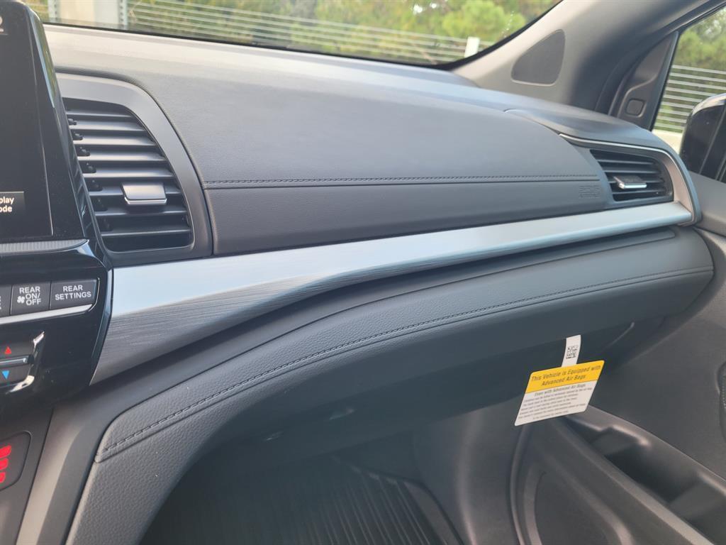 new 2026 Honda Odyssey car, priced at $47,935