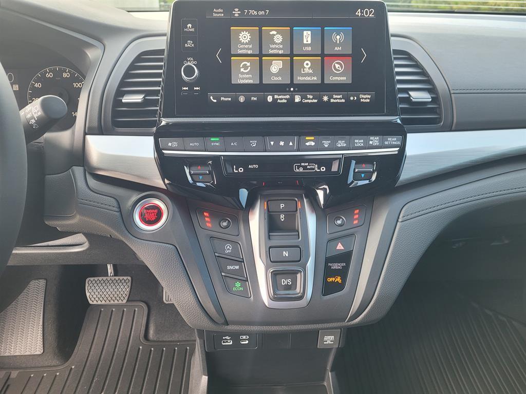 new 2026 Honda Odyssey car, priced at $47,935