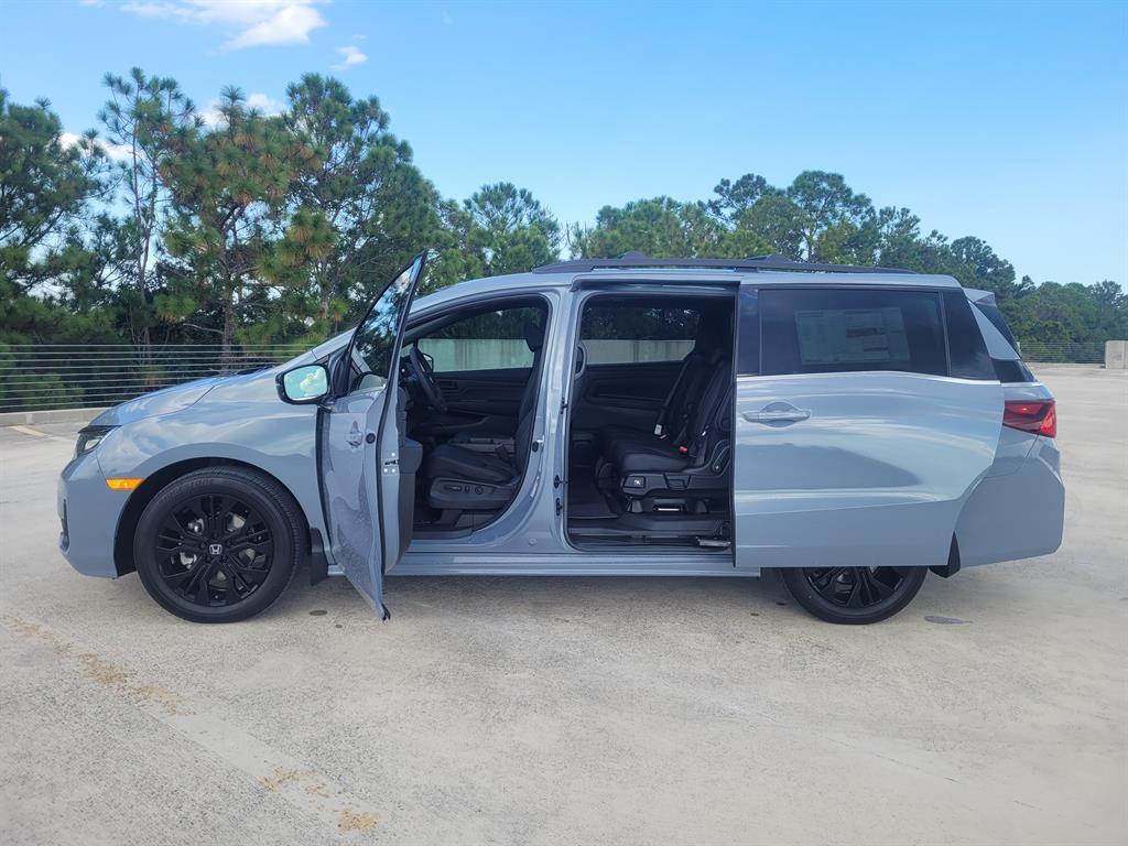 new 2026 Honda Odyssey car, priced at $47,935