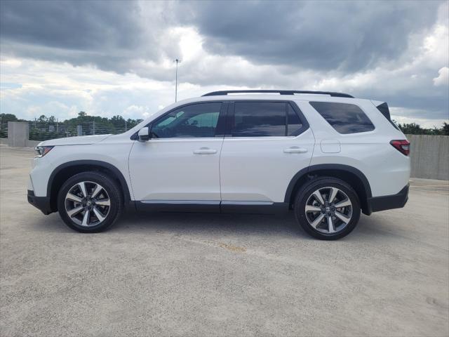 new 2025 Honda Pilot car, priced at $51,087