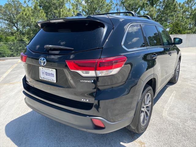 used 2019 Toyota Highlander Hybrid car, priced at $25,040