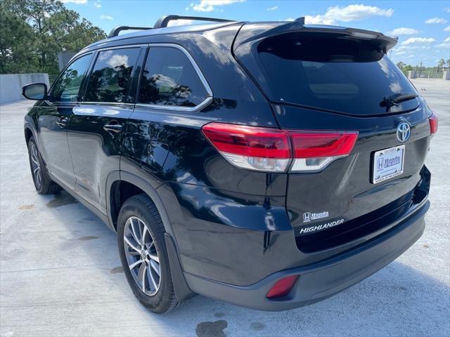 used 2019 Toyota Highlander Hybrid car, priced at $25,040