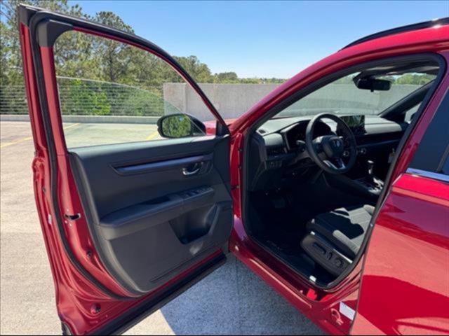 new 2025 Honda CR-V Hybrid car, priced at $39,268