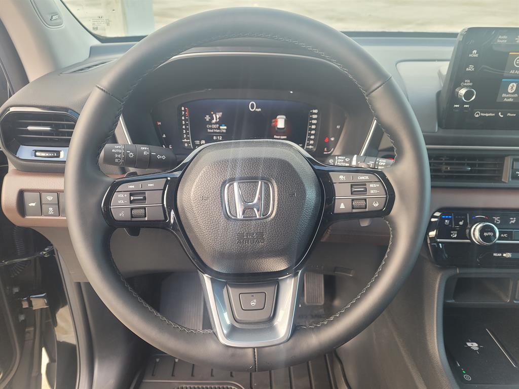 new 2025 Honda Pilot car, priced at $52,492