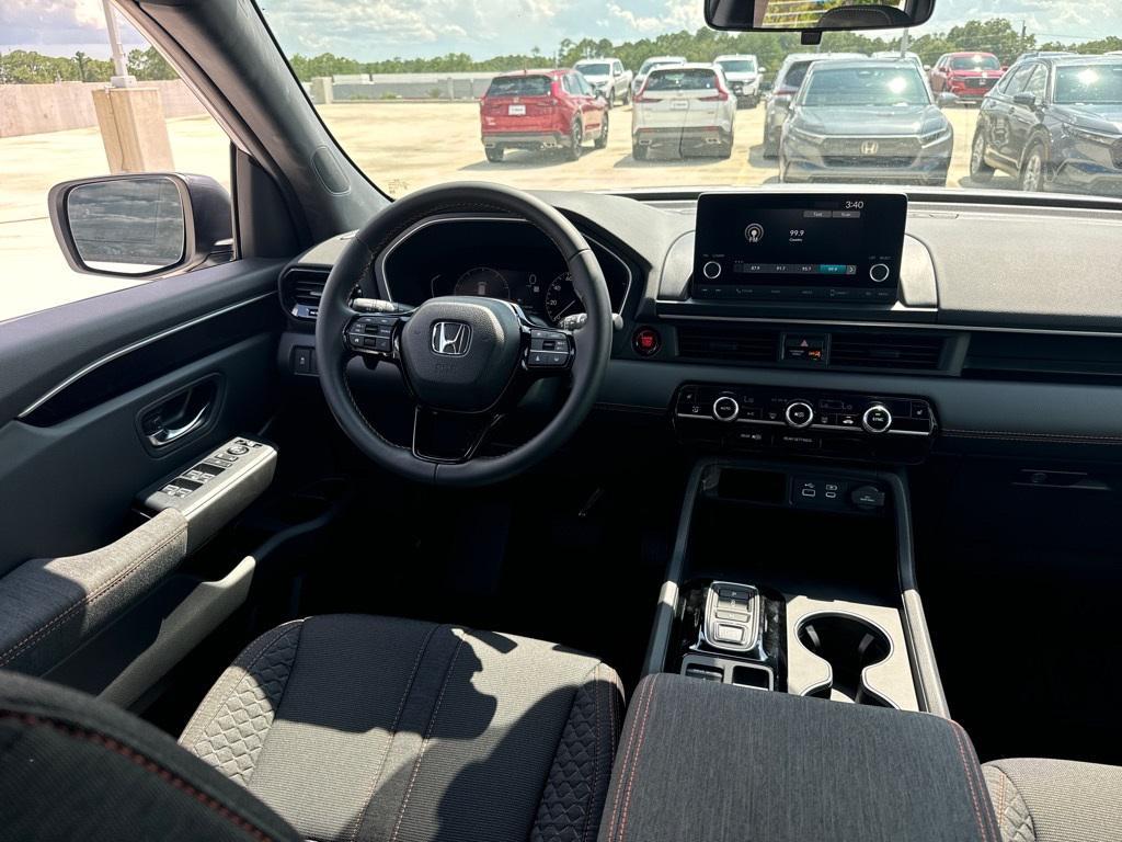 new 2025 Honda Pilot car, priced at $42,884