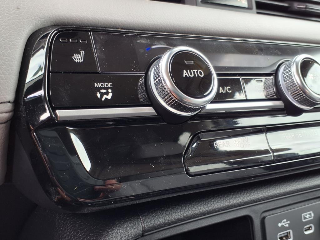 new 2025 Honda Pilot car, priced at $47,825