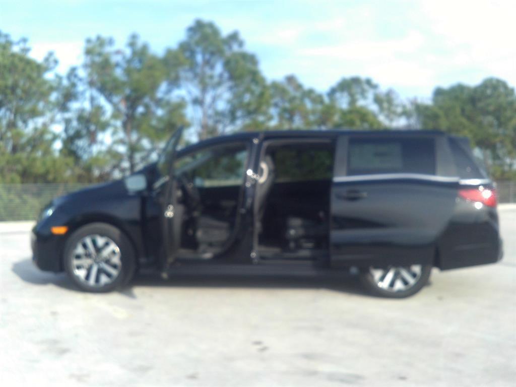 new 2026 Honda Odyssey car, priced at $45,785